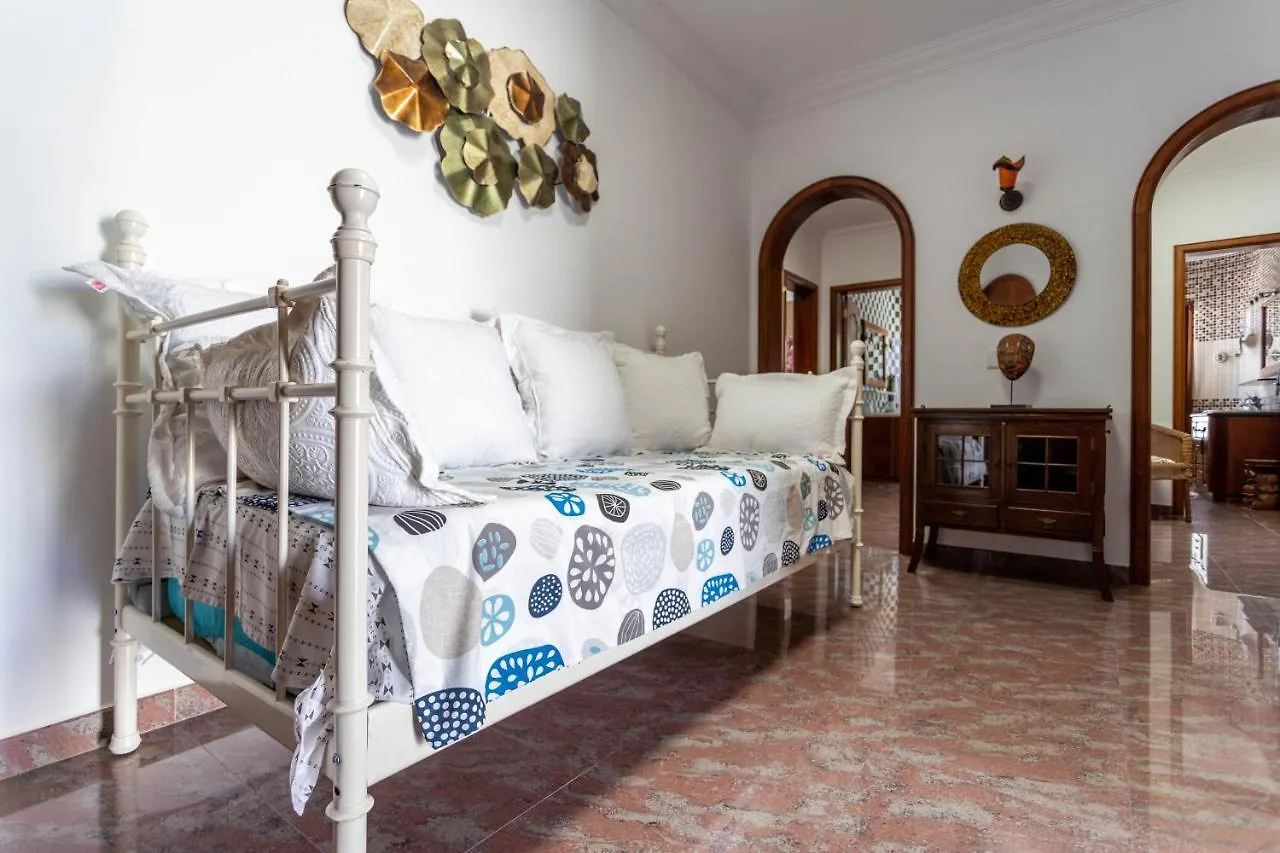 הוילה Casa Maria, פוארטו קאלרו 0*,  ספרד